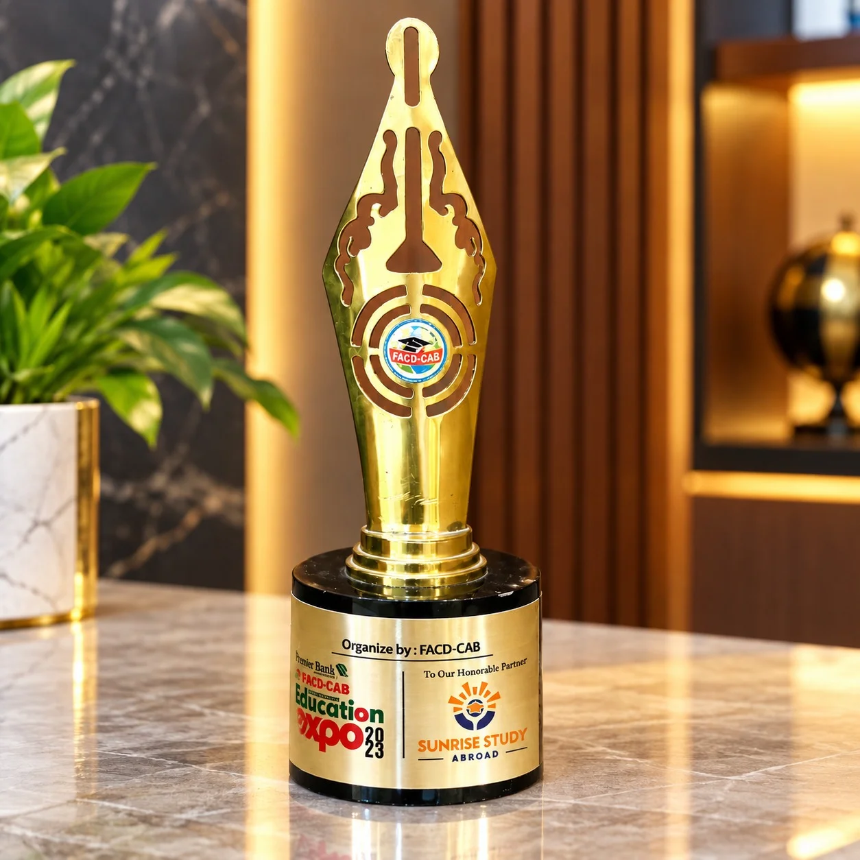 Sunrise Study Abroad's Honourable Partner award crest from the FACD-CAB Education Expo 2023